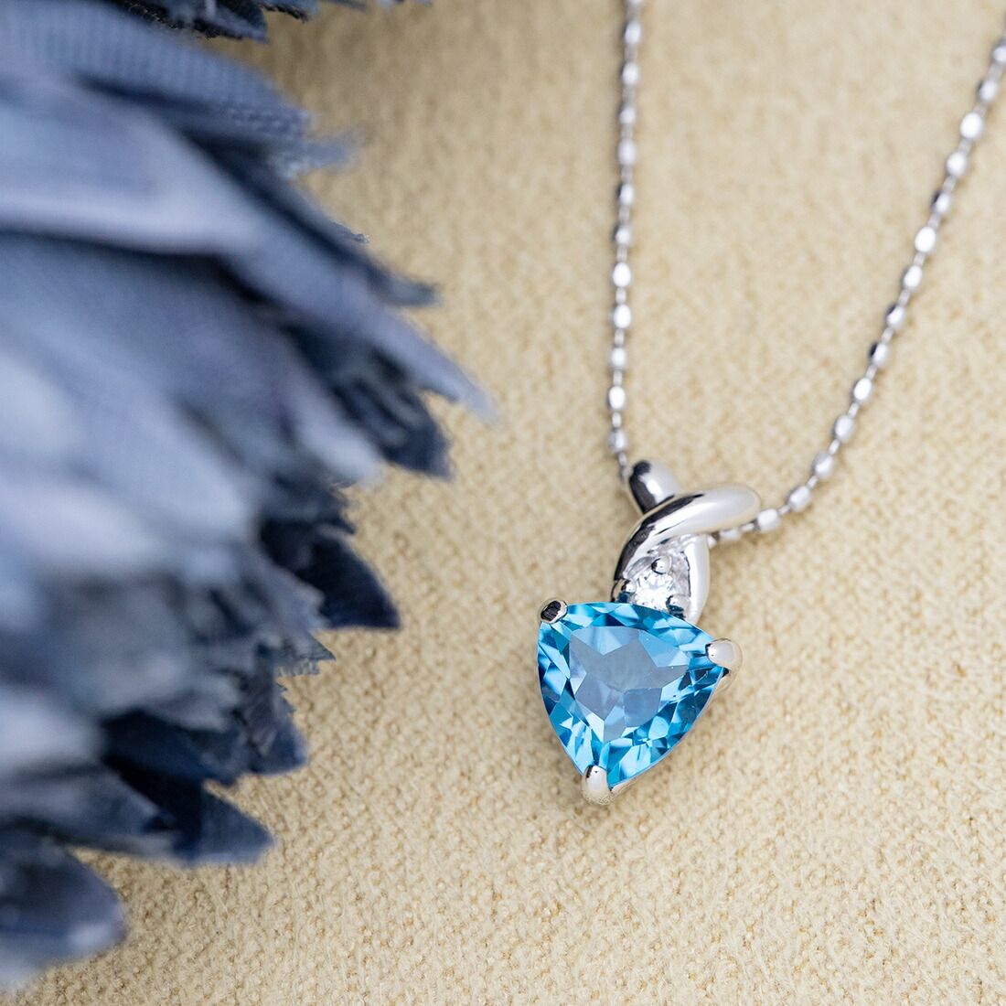 umu -アム- FINE JEWELRY STUIDIOロンドンブルートパーズ ダイヤモンド ペンダントトップ 「borda」pn0991_1.jpg