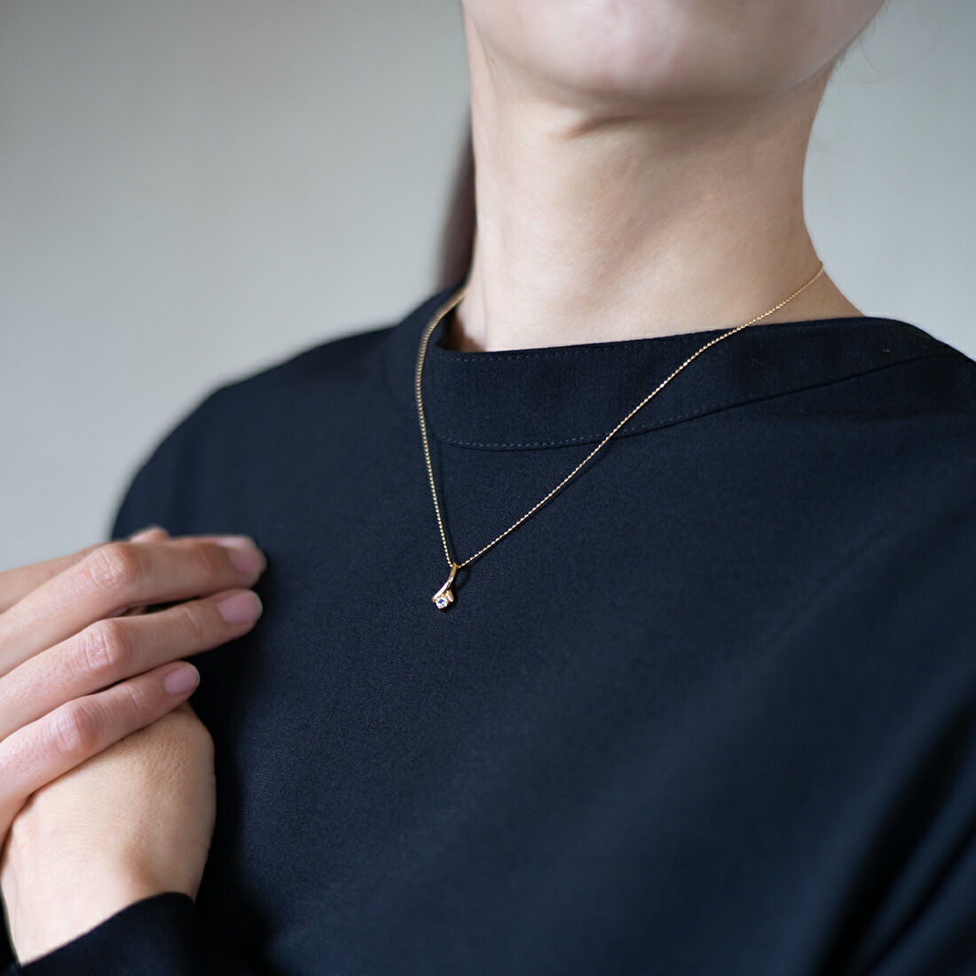 umu -アム- FINE JEWELRY STUIDIOブルームーンストーン ペンダントトップpn0993_i3.jpg