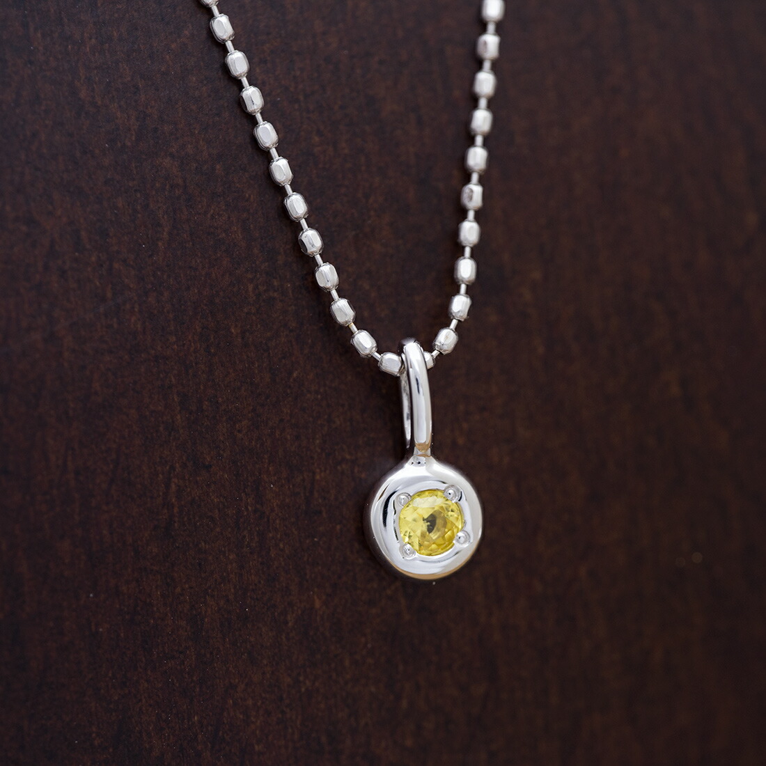 umu -アム- FINE JEWELRY STUIDIOイエローサファイア ペンダントトップ 「piccolo」pn0999_kanban2.jpg