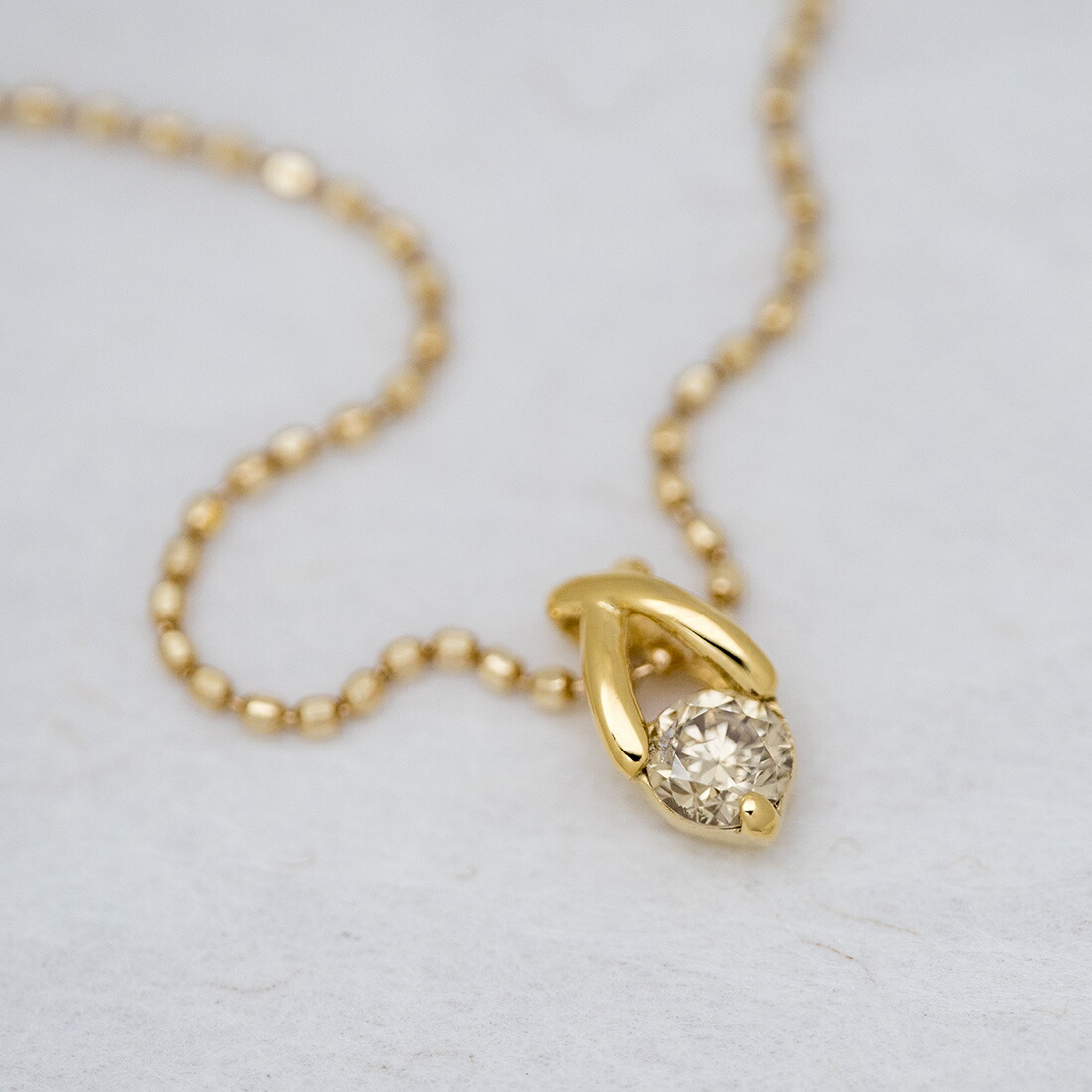 umu -アム- FINE JEWELRY STUIDIOブラウンダイヤモンド ペンダントpn1006_kanban2.jpg