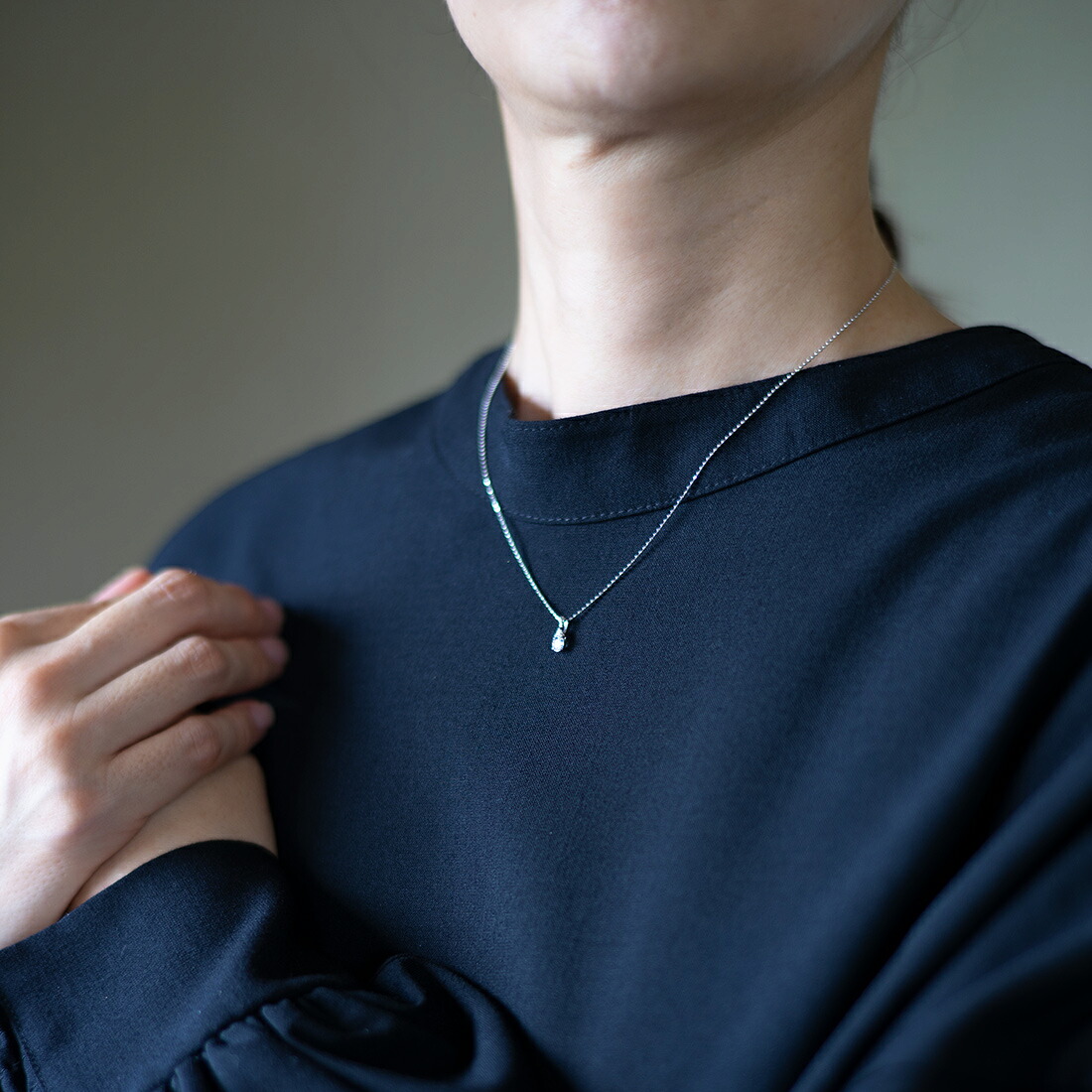 umu -アム- FINE JEWELRY STUIDIOブルームーンストーン ダイヤモンド ペンダントトップ 「calzare」pn1011_i3.jpg