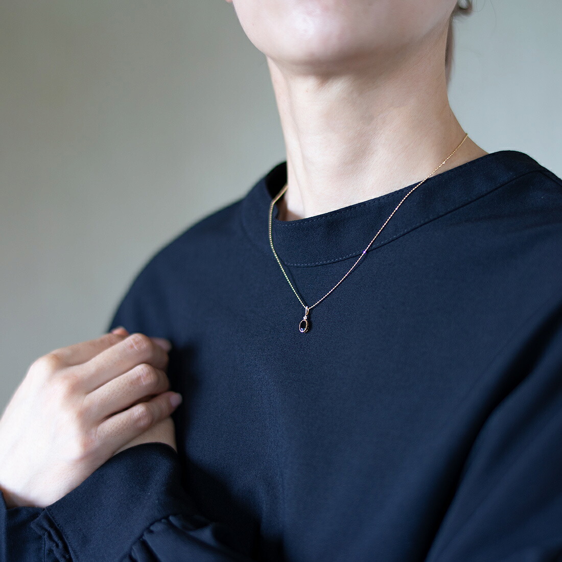 umu -アム- FINE JEWELRY STUIDIOオニキス ダイヤモンド ペンダントトップpn1018_i3.jpg