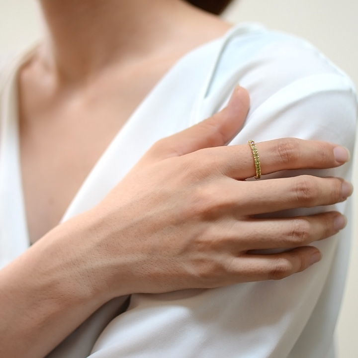 umu -アム- FINE JEWELRY STUIDIOペリドット エタニティリングrg0068_i3.jpg