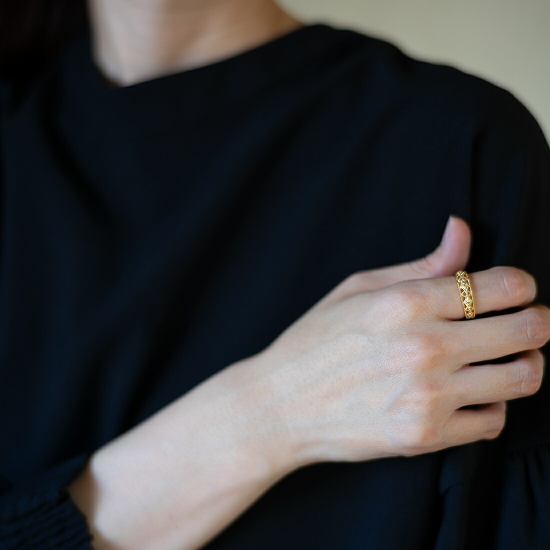 umu -アム- FINE JEWELRY STUIDIOイエローサファイア リング 「cortile」rg0222_i3.jpg