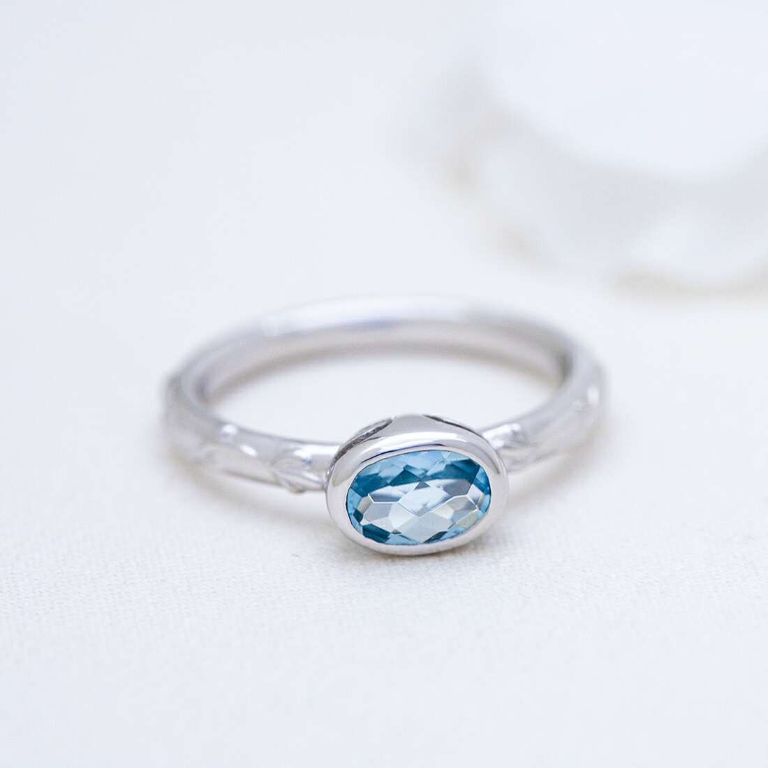 umu -アム- FINE JEWELRY STUIDIOアイスブルークォーツ リング 「brocca」rg0303_1.jpg