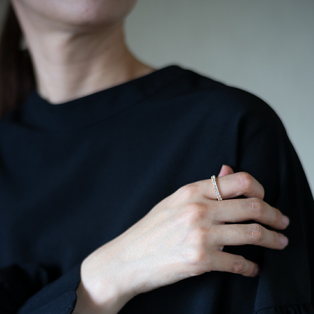 umu -アム- FINE JEWELRY STUIDIOブルームーンストーン フルエタニティリングrg0427_i3.jpg