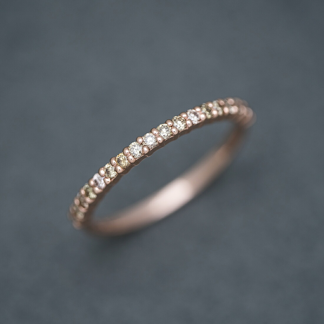 umu -アム- FINE JEWELRY STUIDIOブラウンダイヤモンド エタニティリング 「fila」rg0436_kanban2.jpg