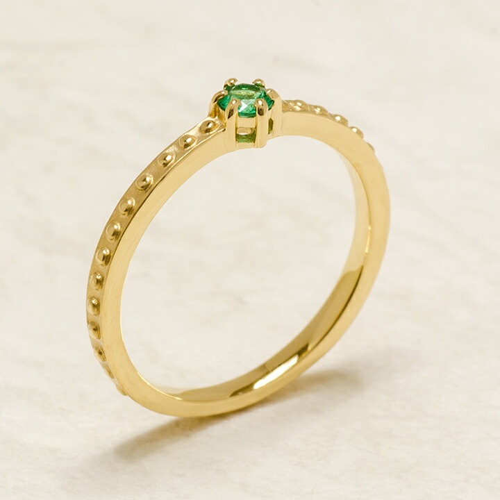 K18 エメラルド リング 「parca」[商品番号:RG0446] | umu -アム- FINE
