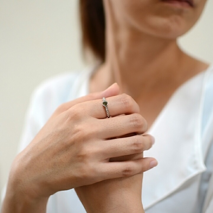 umu -アム- FINE JEWELRY STUIDIOK18 モルダバイト ダイヤモンド リング 「polarita」rg0479_i2.jpg