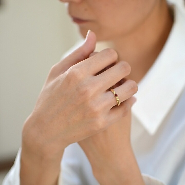 umu -アム- FINE JEWELRY STUIDIOパイロープガーネット リング 「nastro」rg0512_i2.jpg