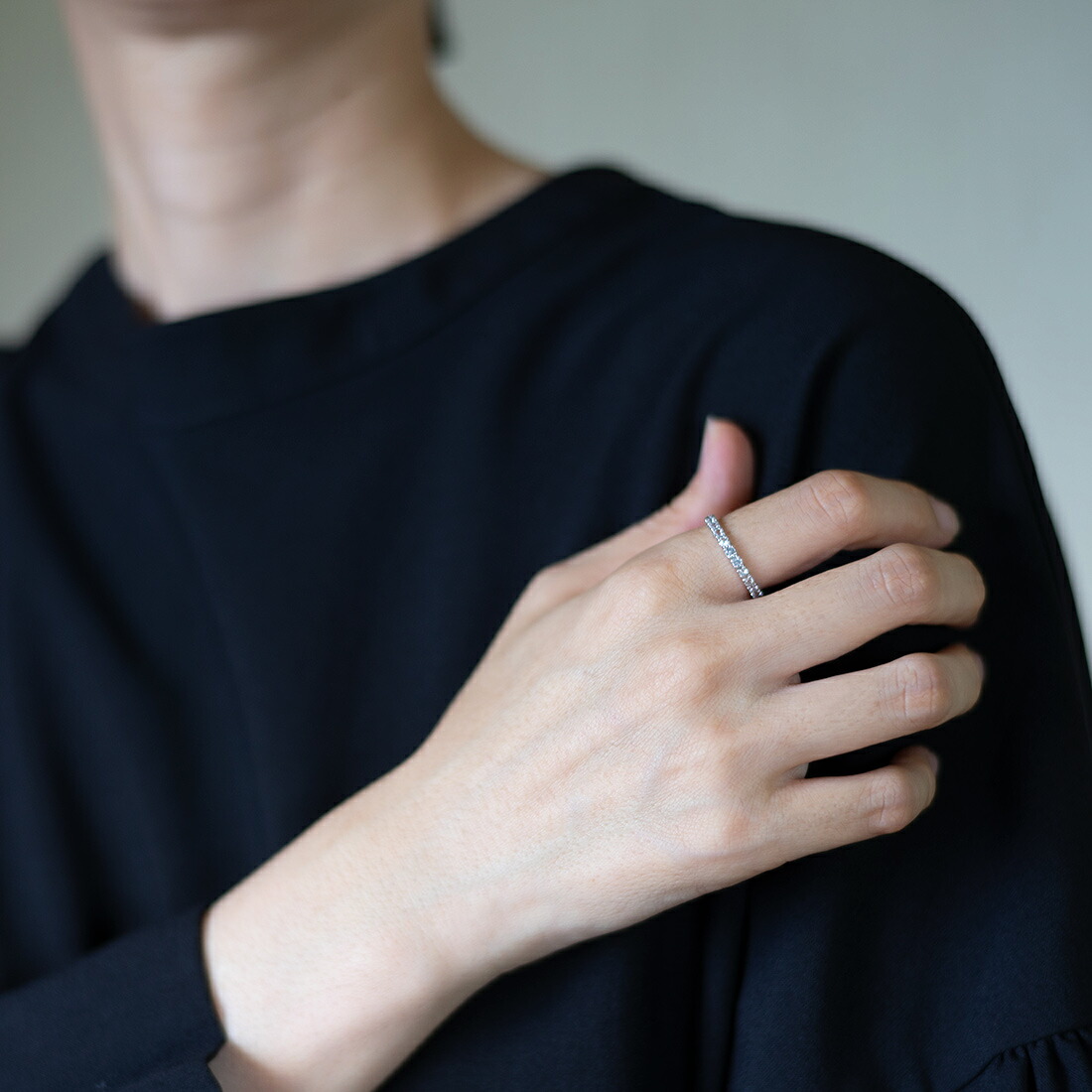 umu -アム- FINE JEWELRY STUIDIOホワイトサファイア フルエタニティリングrg0542_i3.jpg