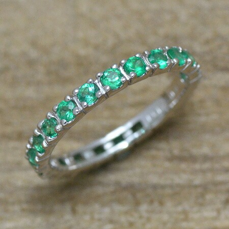 umu -アム- FINE JEWELRY STUIDIOPT900 エメラルド フルエタニティリングrg0596_kanban2.jpg