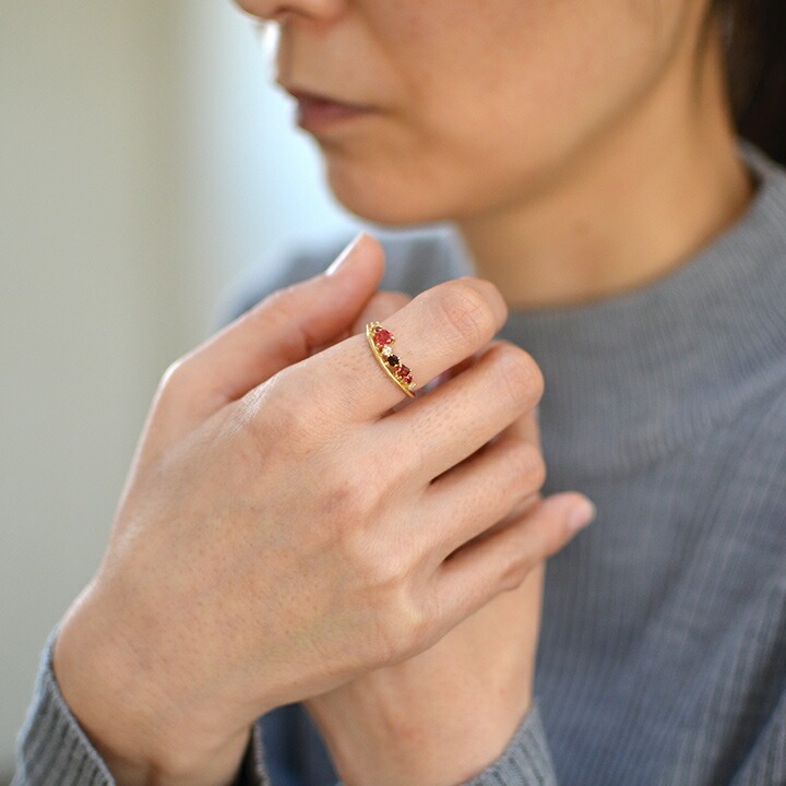 umu -アム- FINE JEWELRY STUIDIOK18 ベリーカクテル ダイヤモンド リング 「felice」rg0626_i2.jpg