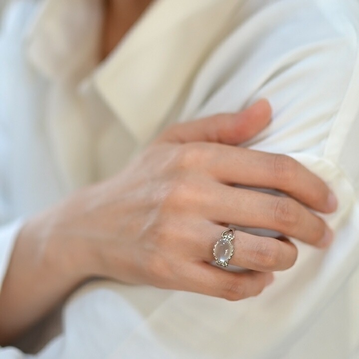 umu -アム- FINE JEWELRY STUIDIOムーンストーン リング 「doma」rg0650_i3.jpg