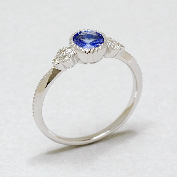 umu -アム- FINE JEWELRY STUIDIOK18 タンザナイトダイヤモンド リング 「tazzina」rg0703_kanban2.jpg