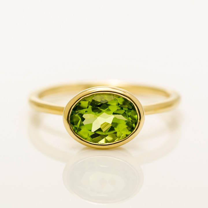 umu -アム- FINE JEWELRY STUIDIOペリドット リング 「ignudo」rg0724_m.jpg