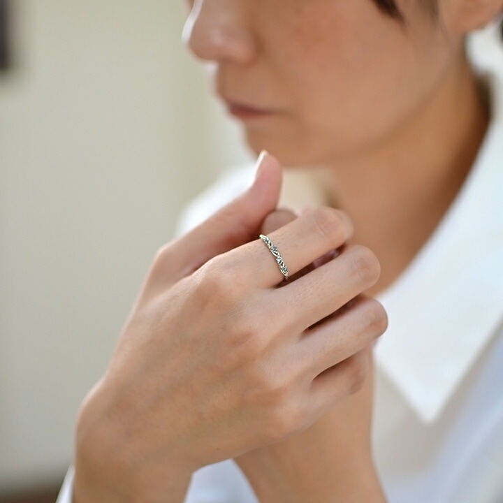 umu -アム- FINE JEWELRY STUIDIOブルーダイヤモンド リング 「arabesco」rg0752_i2.jpg