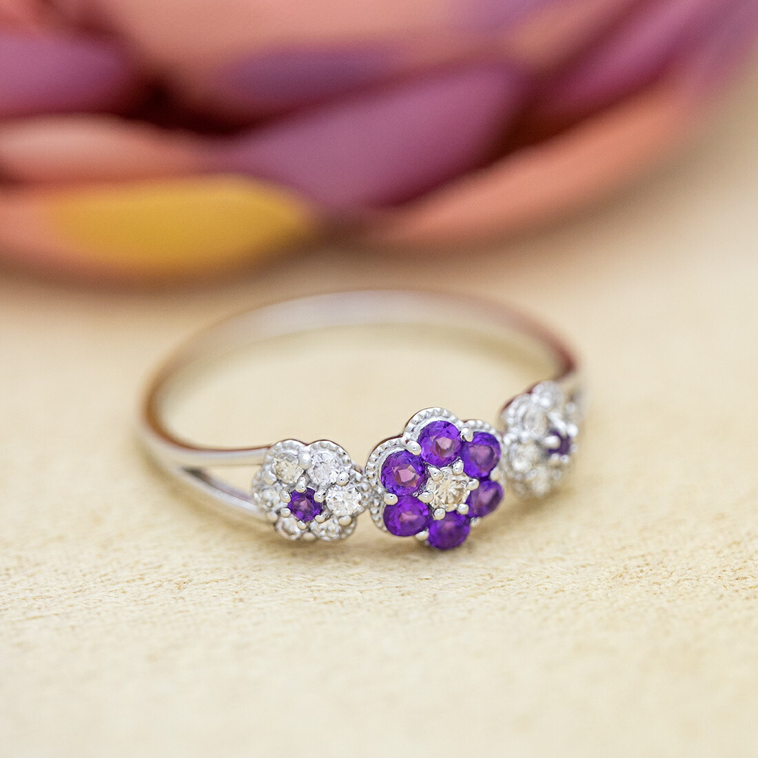 umu -アム- FINE JEWELRY STUIDIOアメシスト ダイヤモンド フラワーモチーフ リング 「parterre」rg0803_1.jpg