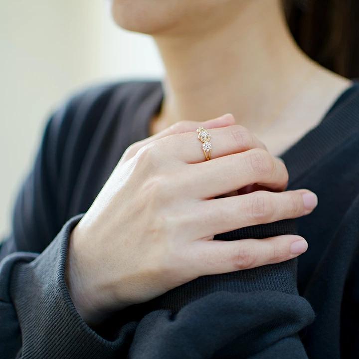 umu -アム- FINE JEWELRY STUIDIOK18 ブルームーンストーン ダイヤモンド フラワーモチーフ リング 「parterre」rg0904_i2.jpg