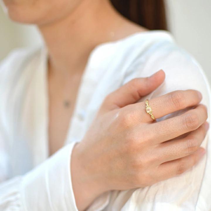 umu -アム- FINE JEWELRY STUIDIOムーンストーン ダイヤモンド リング 「osteriggio」rg0952_i3.jpg