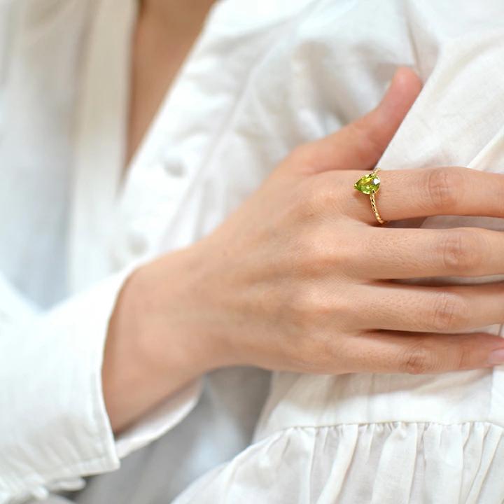 umu -アム- FINE JEWELRY STUIDIOペリドット リング 「flare」rg0961_i3.jpg
