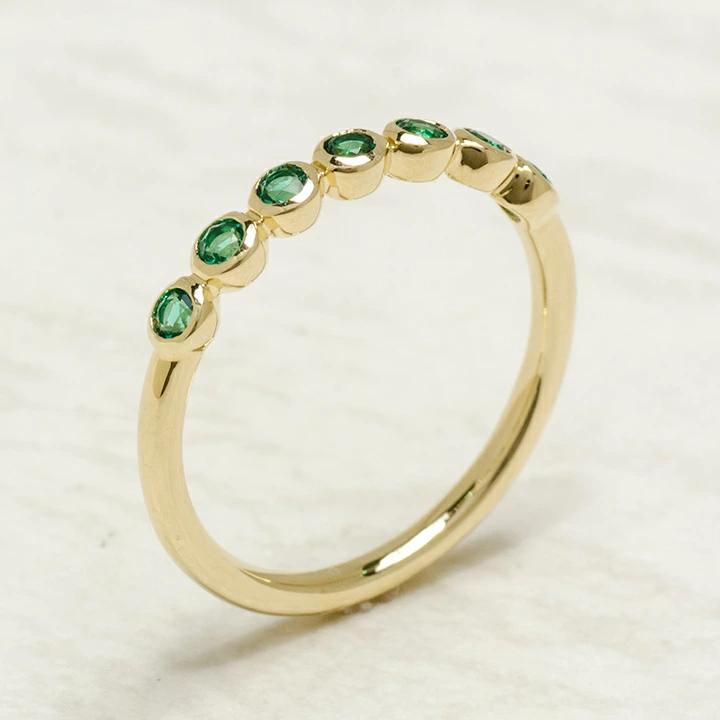 umu -アム- FINE JEWELRY STUIDIO再結晶エメラルド リング 「ponte」rg1040_kanban2.jpg