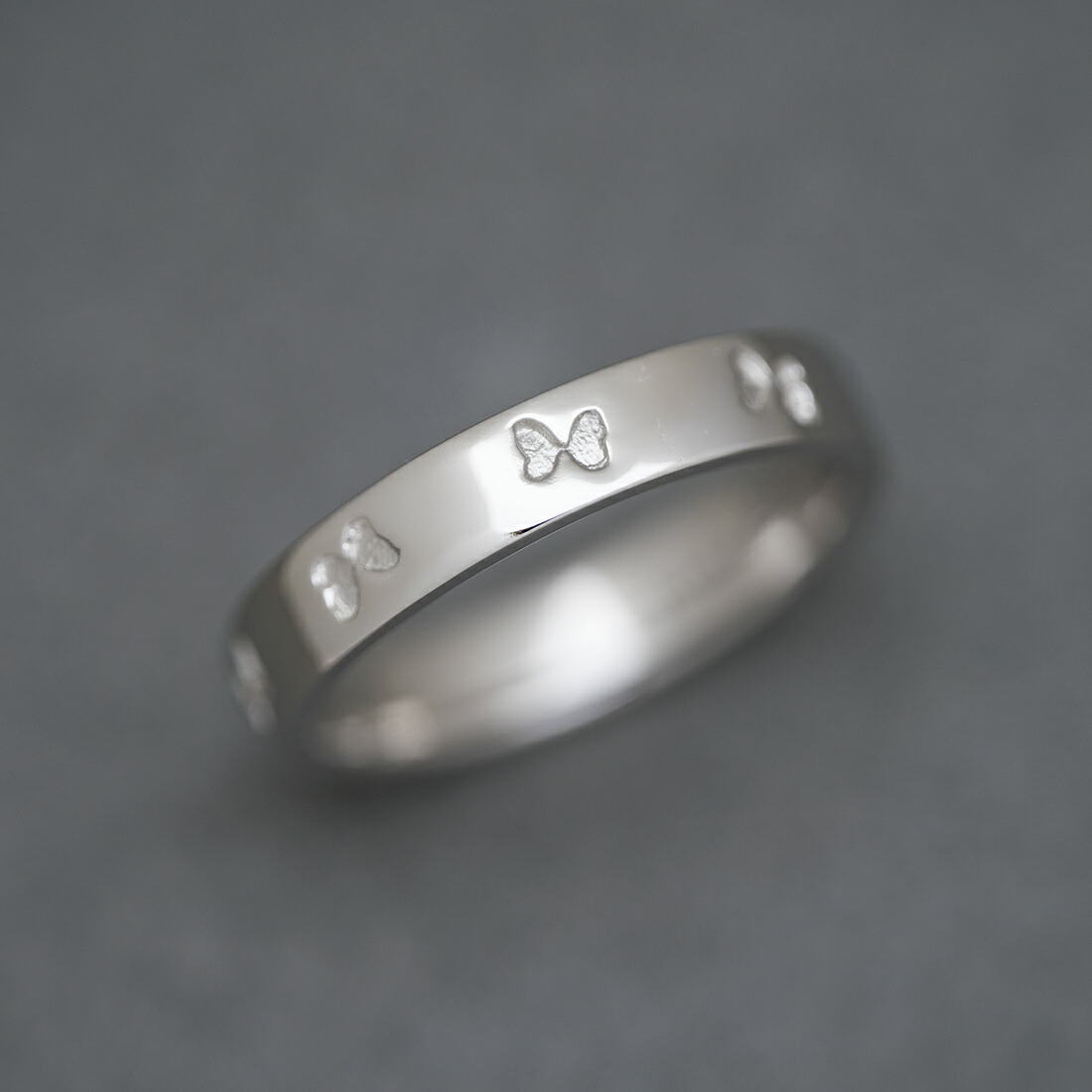umu -アム- FINE JEWELRY STUIDIOバタフライモチーフ リングrg1122_kanban2.jpg