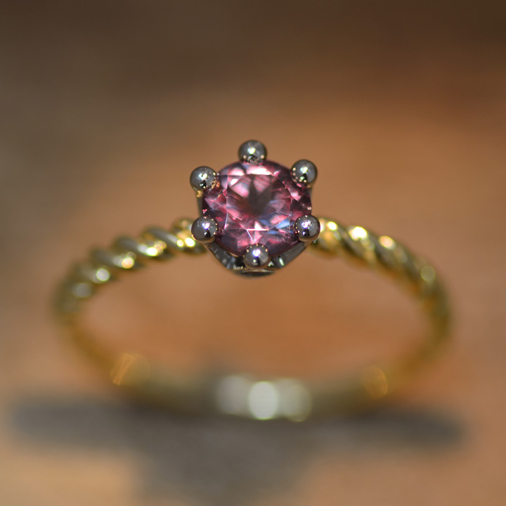 umu -アム- FINE JEWELRY STUIDIOK18/PT900 カラーチェンジガーネット コンビネーション リング 「reginetta」rg1150_6.jpg