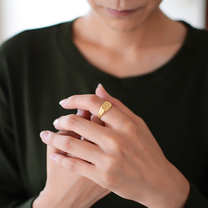 umu -アム- FINE JEWELRY STUIDIOK18 イニシャル シグネット リングrg1162_7.jpg