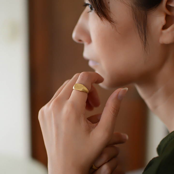umu -アム- FINE JEWELRY STUIDIOK18 イニシャル シグネット リングrg1162_9.jpg