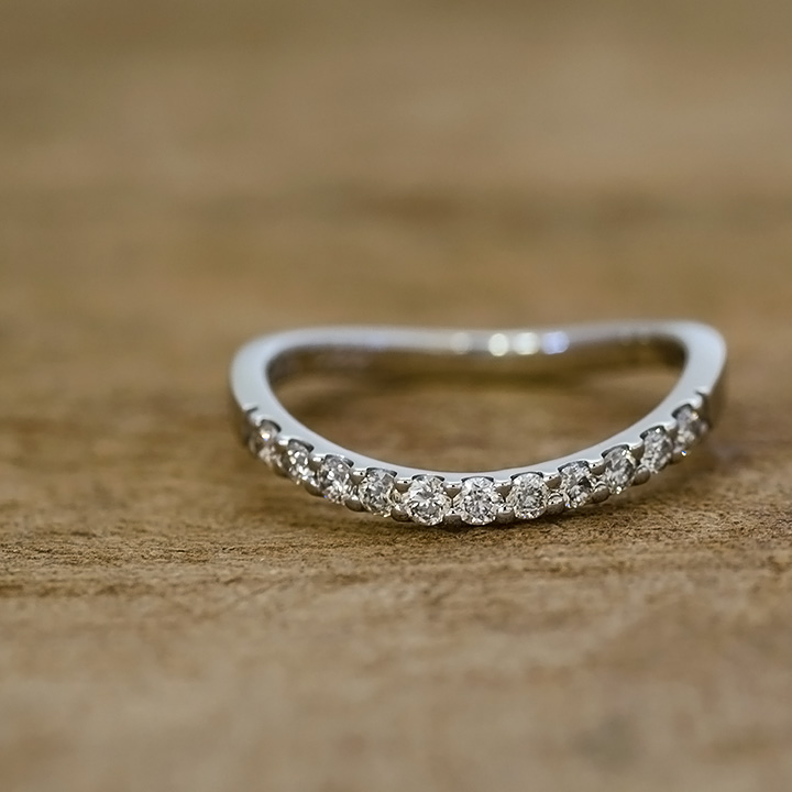 umu -アム- FINE JEWELRY STUIDIOダイヤモンド 0.15ct カーブ エタニティ リングrg1169_3.jpg