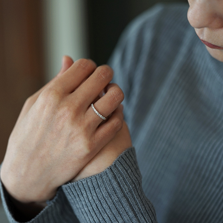 PT950 ハード ダイヤモンド 0.15ct カーブ エタニティ リング[商品番号