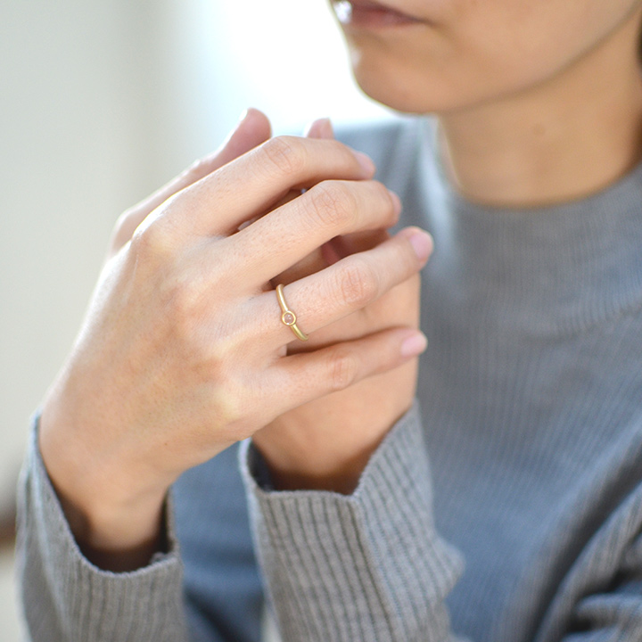 umu -アム- FINE JEWELRY STUIDIOカボッション ムーンストーン リングrg1183_i2.jpg