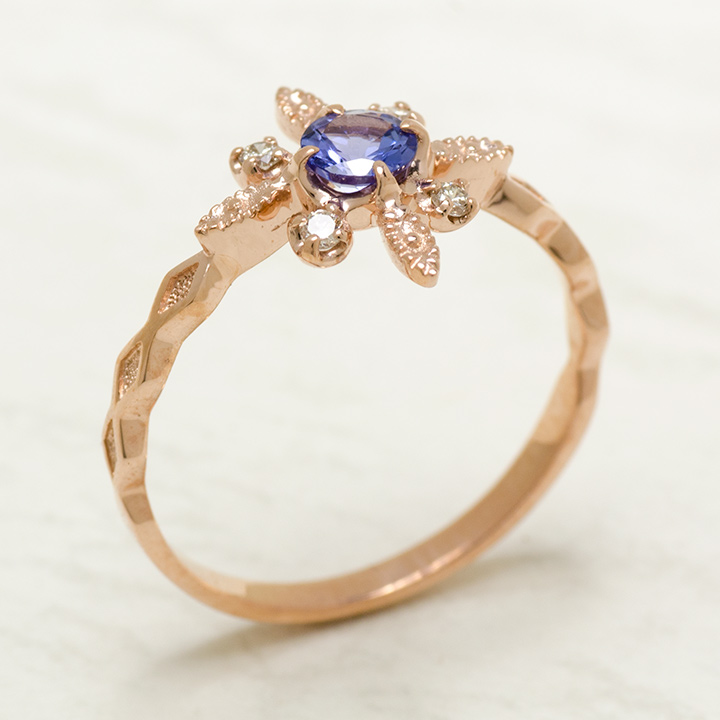 umu -アム- FINE JEWELRY STUIDIOK10 タンザナイト ダイヤモンド リング 「solare」rg1217_kanban2.jpg