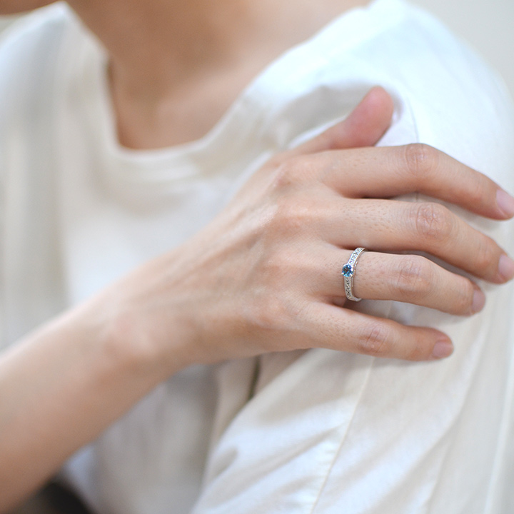 umu -アム- FINE JEWELRY STUIDIOK18 ロンドンブルートパーズ ダイヤモンド リング 「fiorito」rg1224_i3.jpg