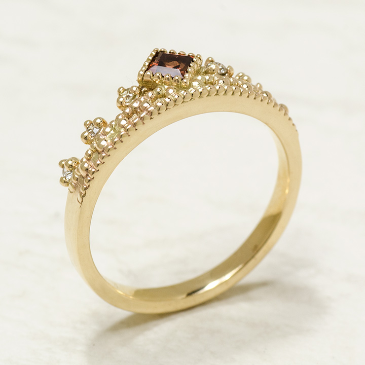 umu -アム- FINE JEWELRY STUIDIOK10 ガーネット ダイヤモンド リング 「diva」rg1248_kanban2.jpg