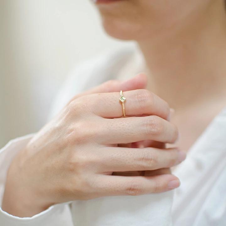 umu -アム- FINE JEWELRY STUIDIOペリドット リング 「asso」rg1294_i2.jpg