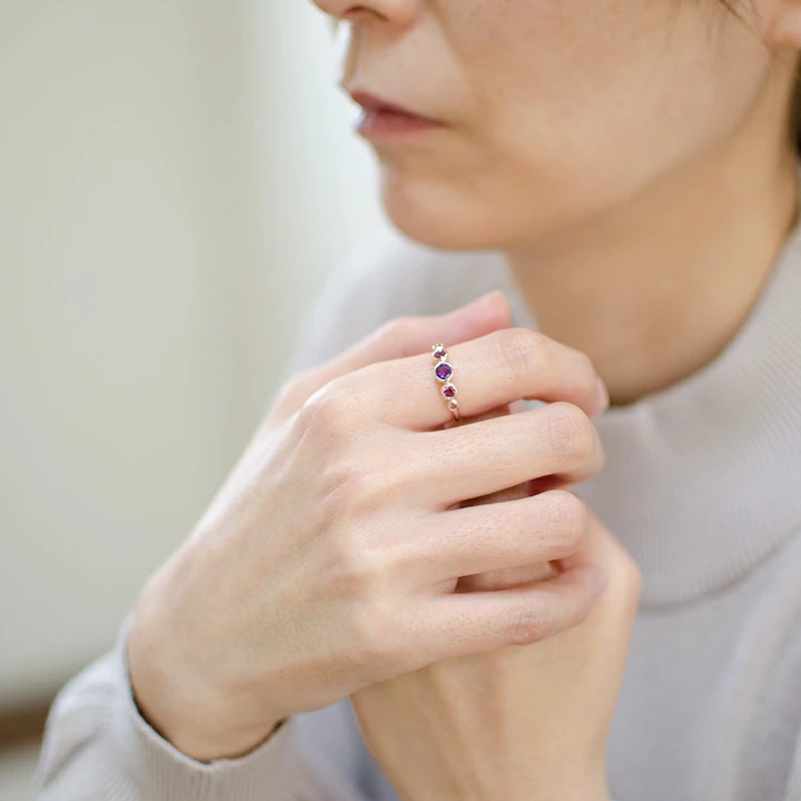 umu -アム- FINE JEWELRY STUIDIOK10 パープルグラデーション リング 「cerchio」rg1319_i2.jpg