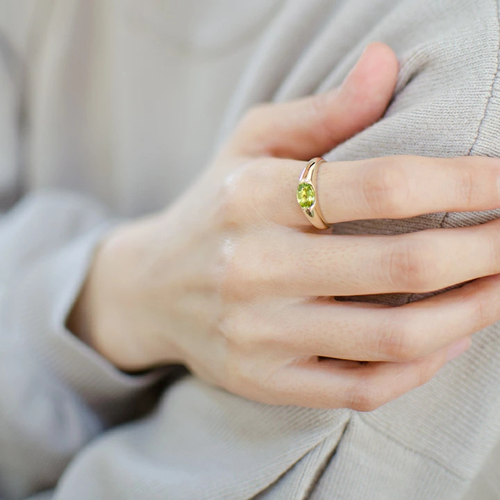 umu -アム- FINE JEWELRY STUIDIOペリドット リング 「aerino」rg1329_i3.jpg