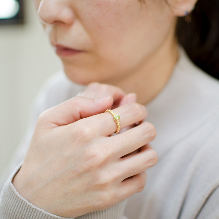 umu -アム- FINE JEWELRY STUIDIOK18 スフェーン バラモチーフ リング 「rosa」rg1335_i2.jpg