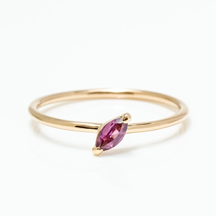 umu -アム- FINE JEWELRY STUIDIOマーキス ロードライトガーネット リング 「minuto」rg1337_m.jpg