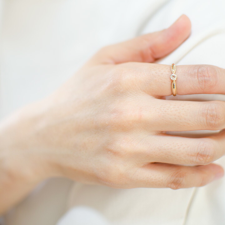 umu -アム- FINE JEWELRY STUIDIOブルームーンストーン リング 「nastro」rg1389_i3.jpg