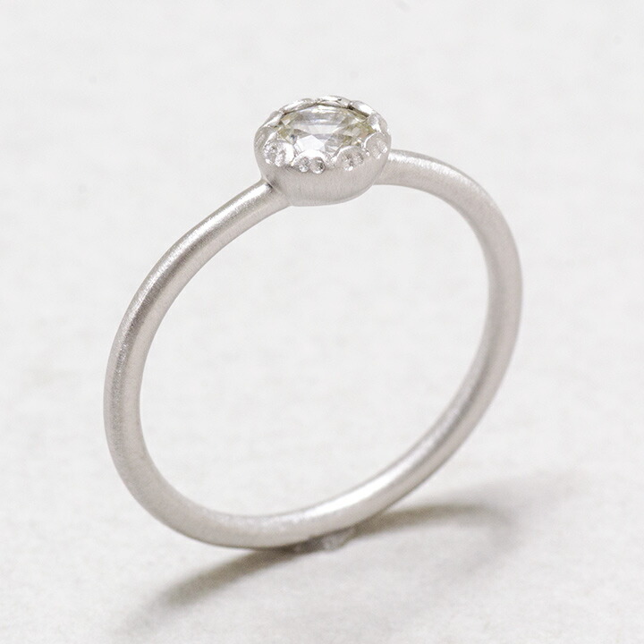 umu -アム- FINE JEWELRY STUIDIOホワイトサファイア リング 「levita」rg1414_kanban2.jpg