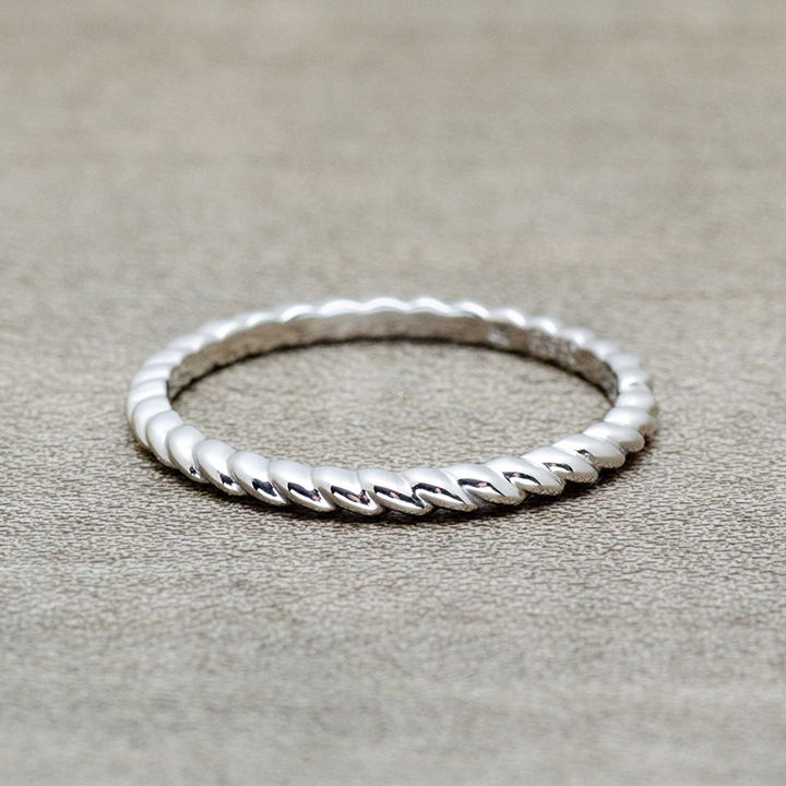 umu -アム- FINE JEWELRY STUIDIOコーディネート リング ツイストrg1456_2.jpg