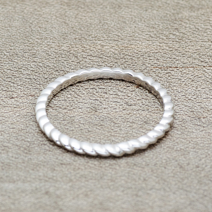 umu -アム- FINE JEWELRY STUIDIOコーディネート リング ツイストrg1456_3.jpg