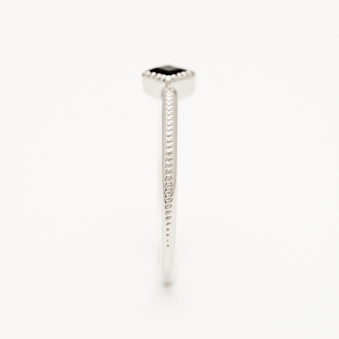 umu -アム- FINE JEWELRY STUIDIOオニキス リング 「asso」rg1471_y.jpg