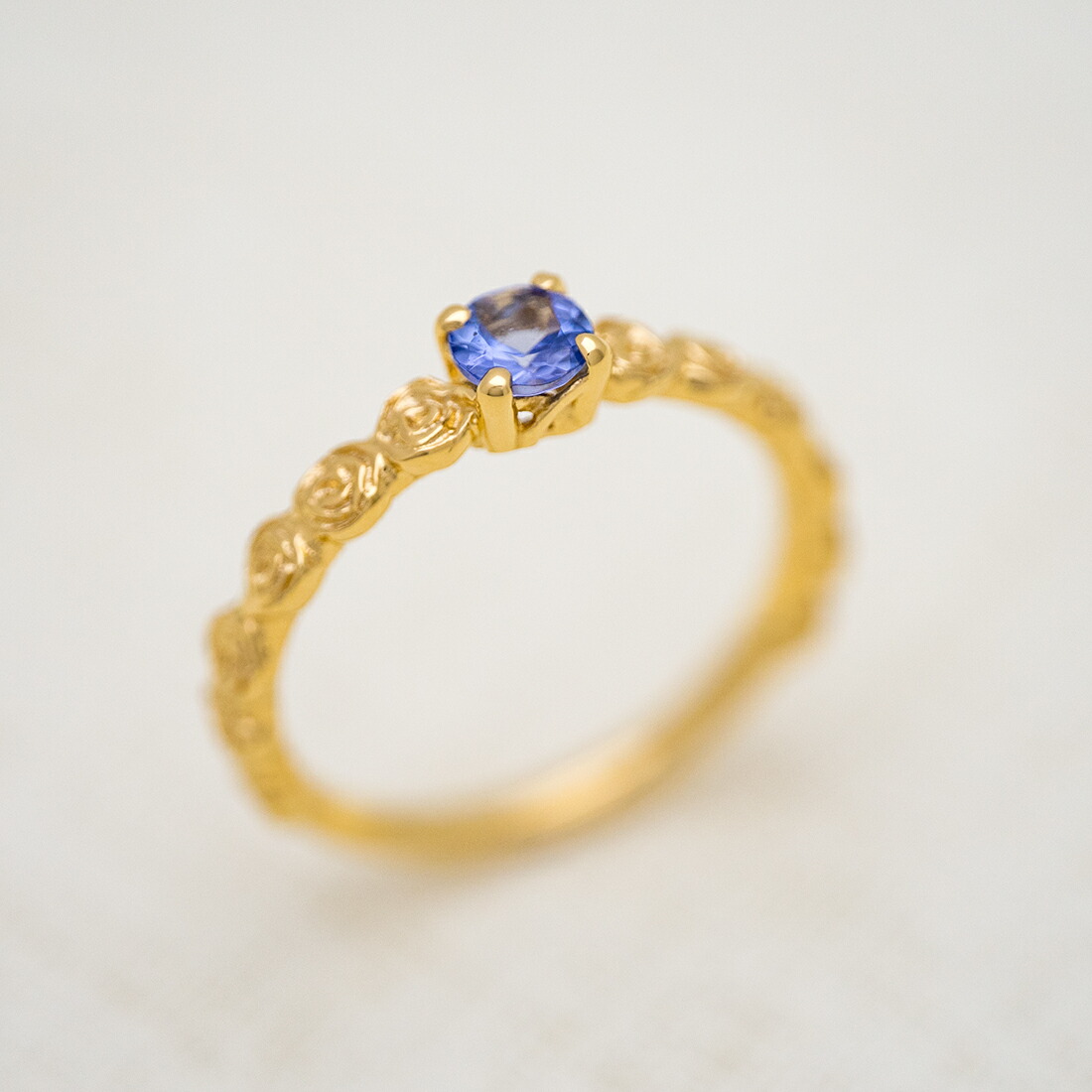 umu -アム- FINE JEWELRY STUIDIOタンザナイト バラモチーフ リング 「rosa」rg1473_kanban2.jpg