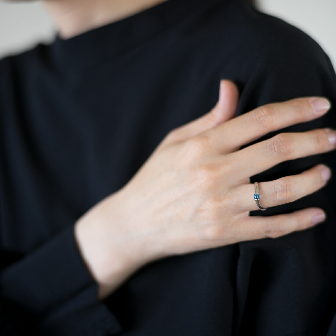 umu -アム- FINE JEWELRY STUIDIOロンドンブルートパーズ リングrg1478_i3.jpg
