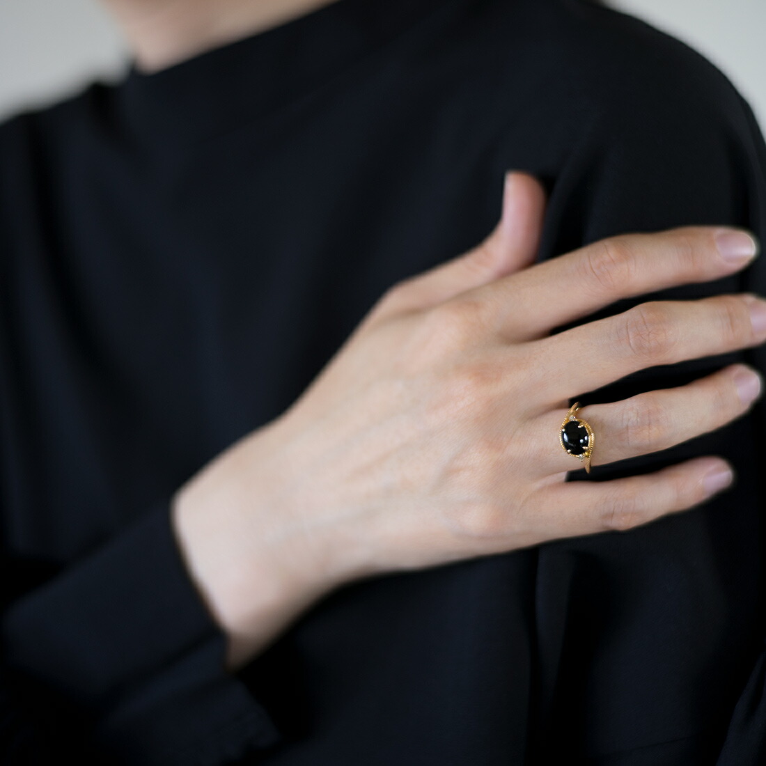 umu -アム- FINE JEWELRY STUIDIOオニキス ダイヤモンド リング 「pristino」rg1480_i3.jpg