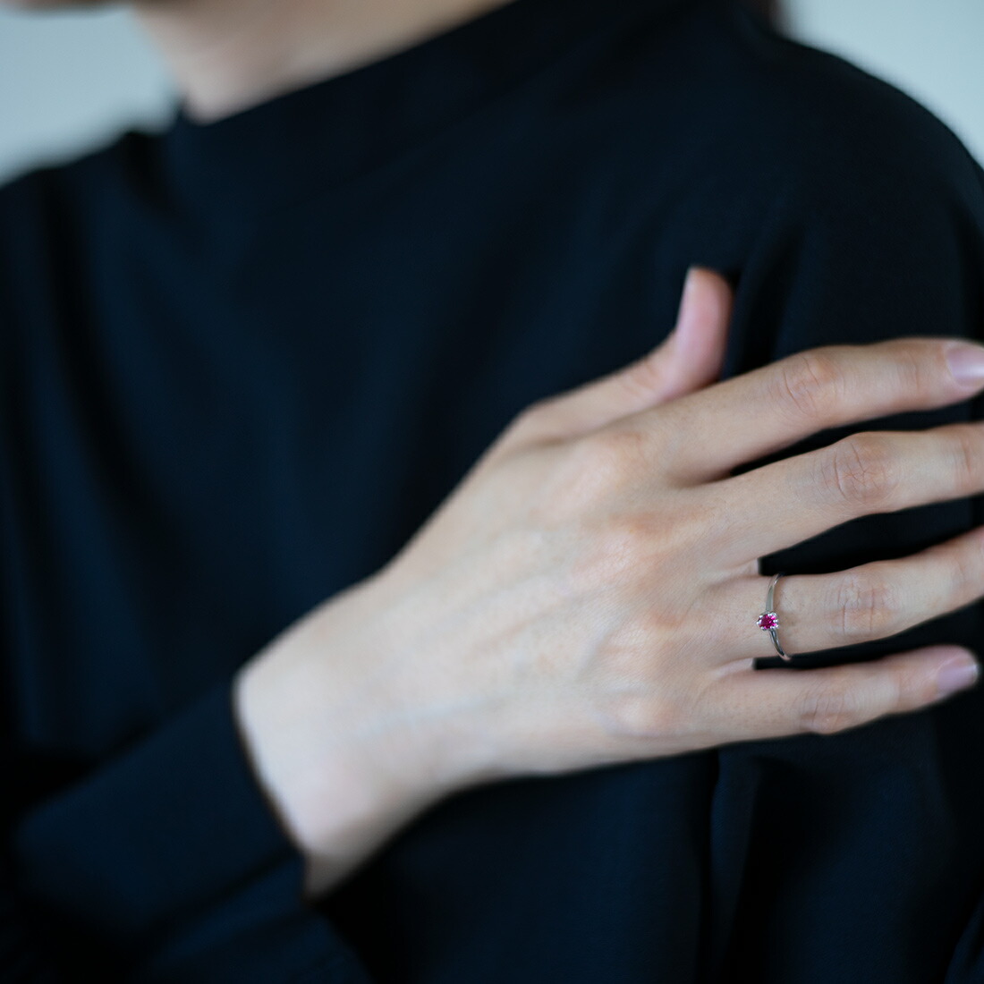 umu -アム- FINE JEWELRY STUIDIOルビー ミルククラウン リングrg1481_i3.jpg